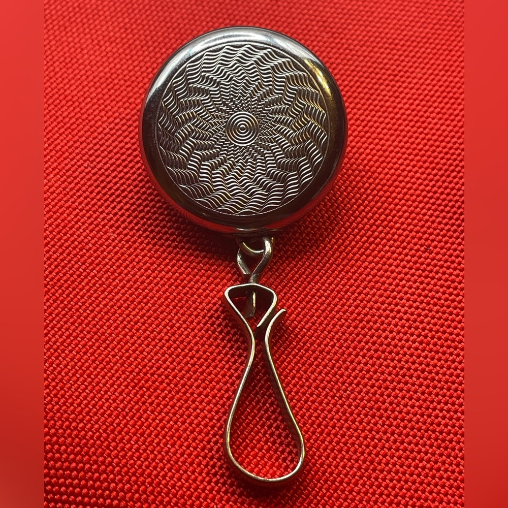 Vintage Ketcham McDougall retractable chain brooch Holds glasses, pens, etc